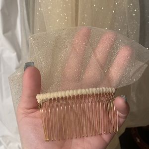 NWOT Handmade gold glitter veil